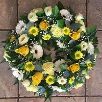 Fresh Wreath - Fresh white and yellow wreath, available in a variety of sizes.